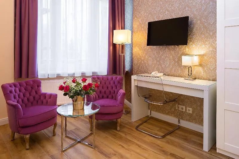Amc Hotel - Schoeneberg Berlín