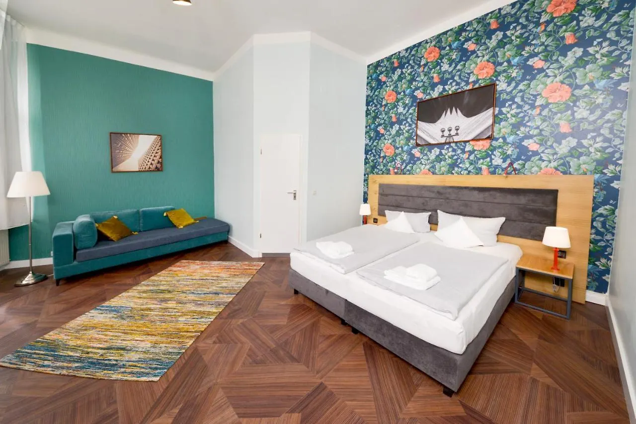 Amc Hotel - Schoeneberg Berlín