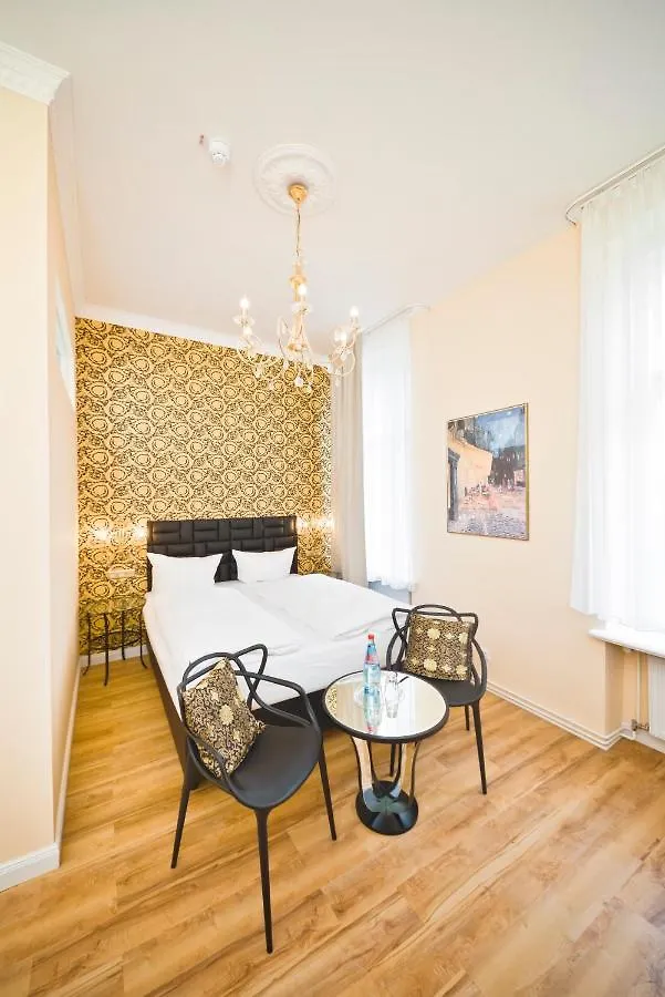 Amc Hotel - Schoeneberg Berlín