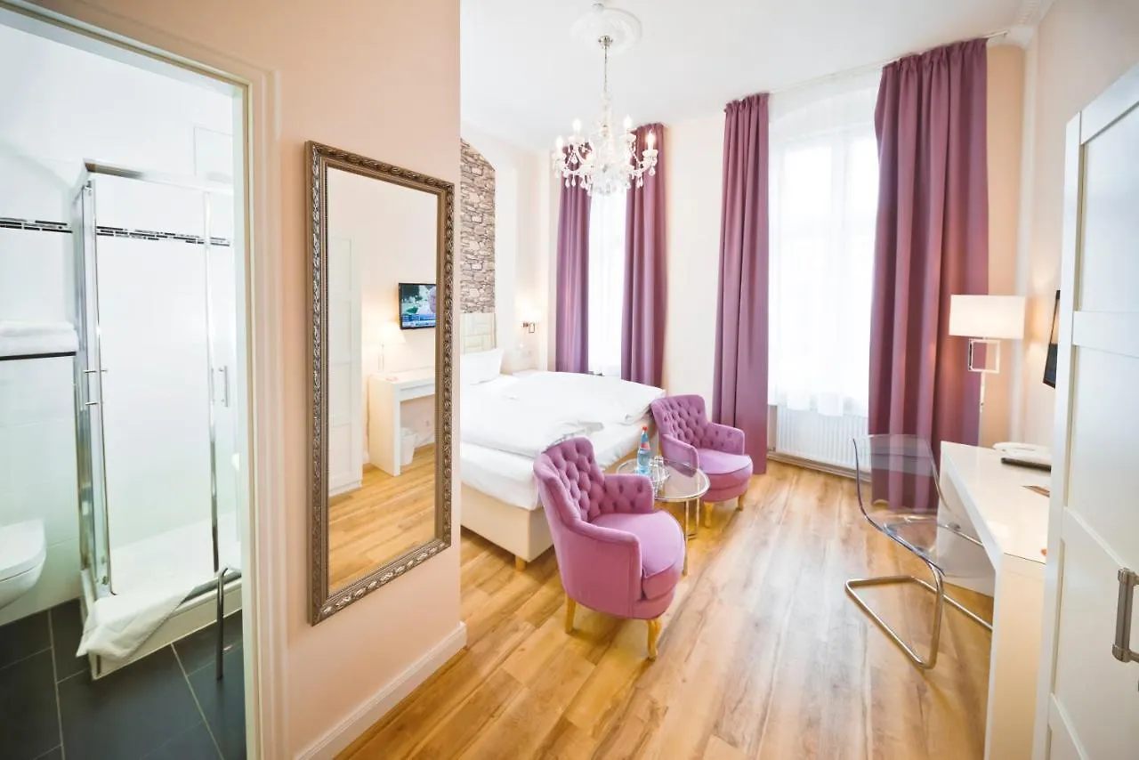 ***  Amc Hotel - Schoeneberg Berlín Alemania